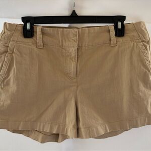 Vineyard Vines women’s shorts. Size 10